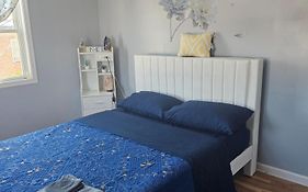 Cozy Room In Baltimore City